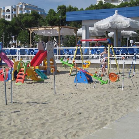 Hotel Clipper Giulianova Exterior foto