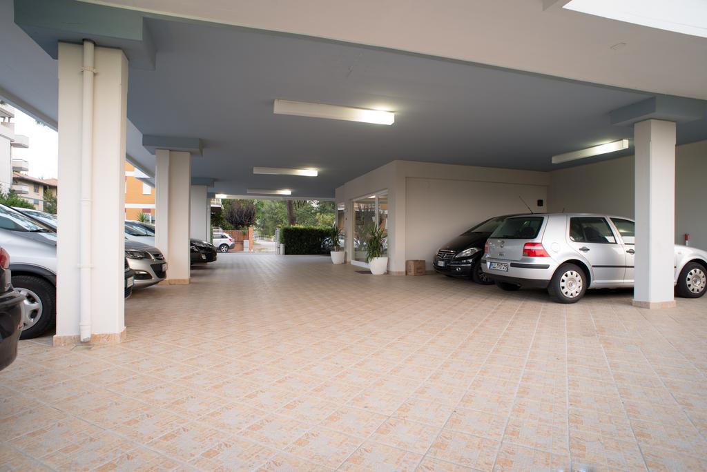Hotel Clipper Giulianova Exterior foto